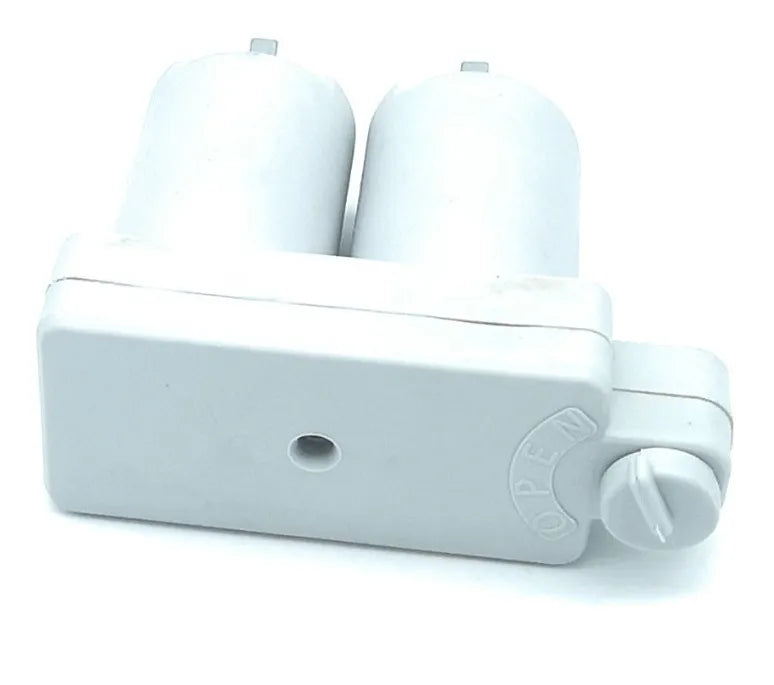 Caja Porta Pilas Calentador Instantáneo Universal